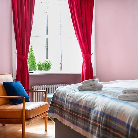 Super King Garden Suite With En-Suite Эдинбург Экстерьер фото