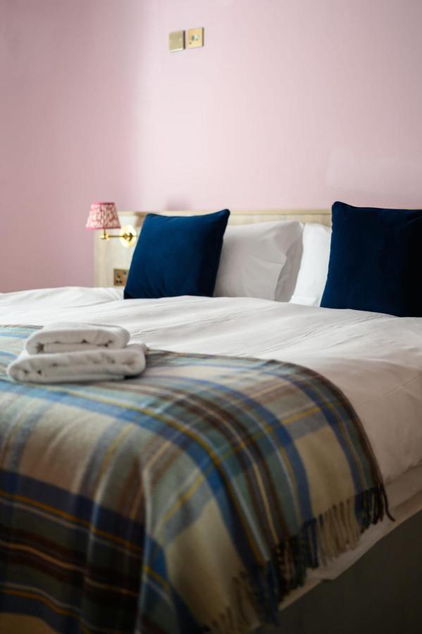 Super King Garden Suite With En-Suite Эдинбург Экстерьер фото